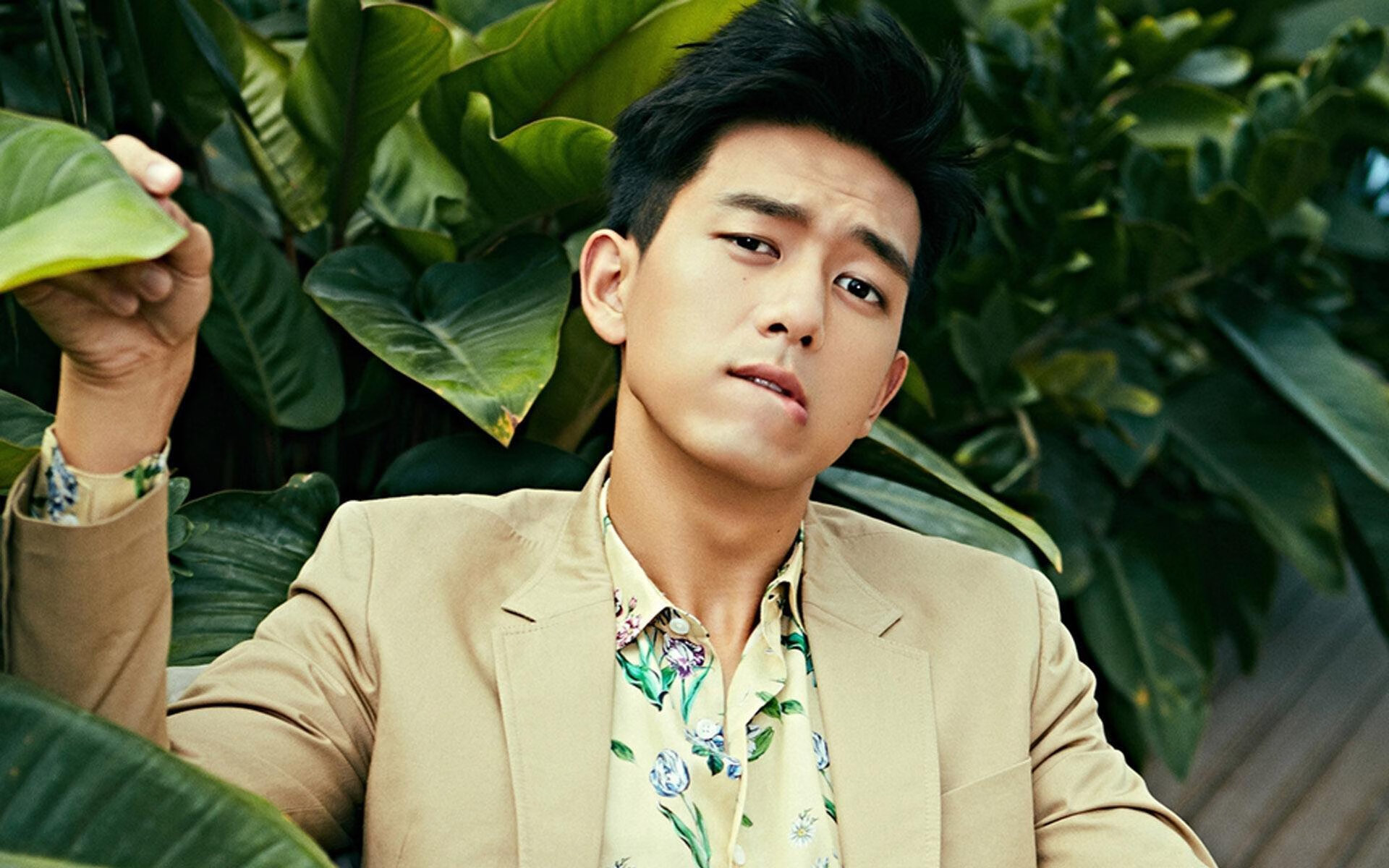 唯一性的双重奏,当德里赫特的救赎与牙买加的爆冷交织成交响