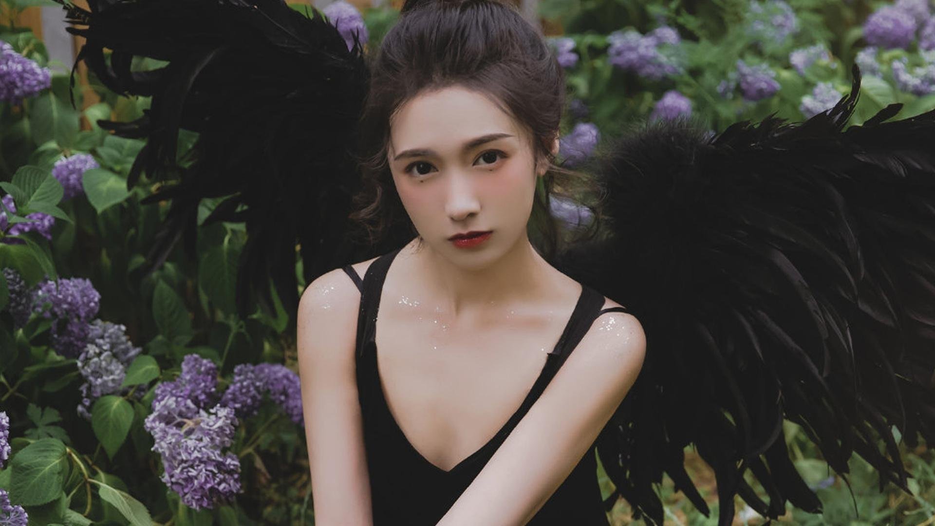 琴弦与战争机器，克罗地亚对阵丹麦，卢卡库的舞台越大越强