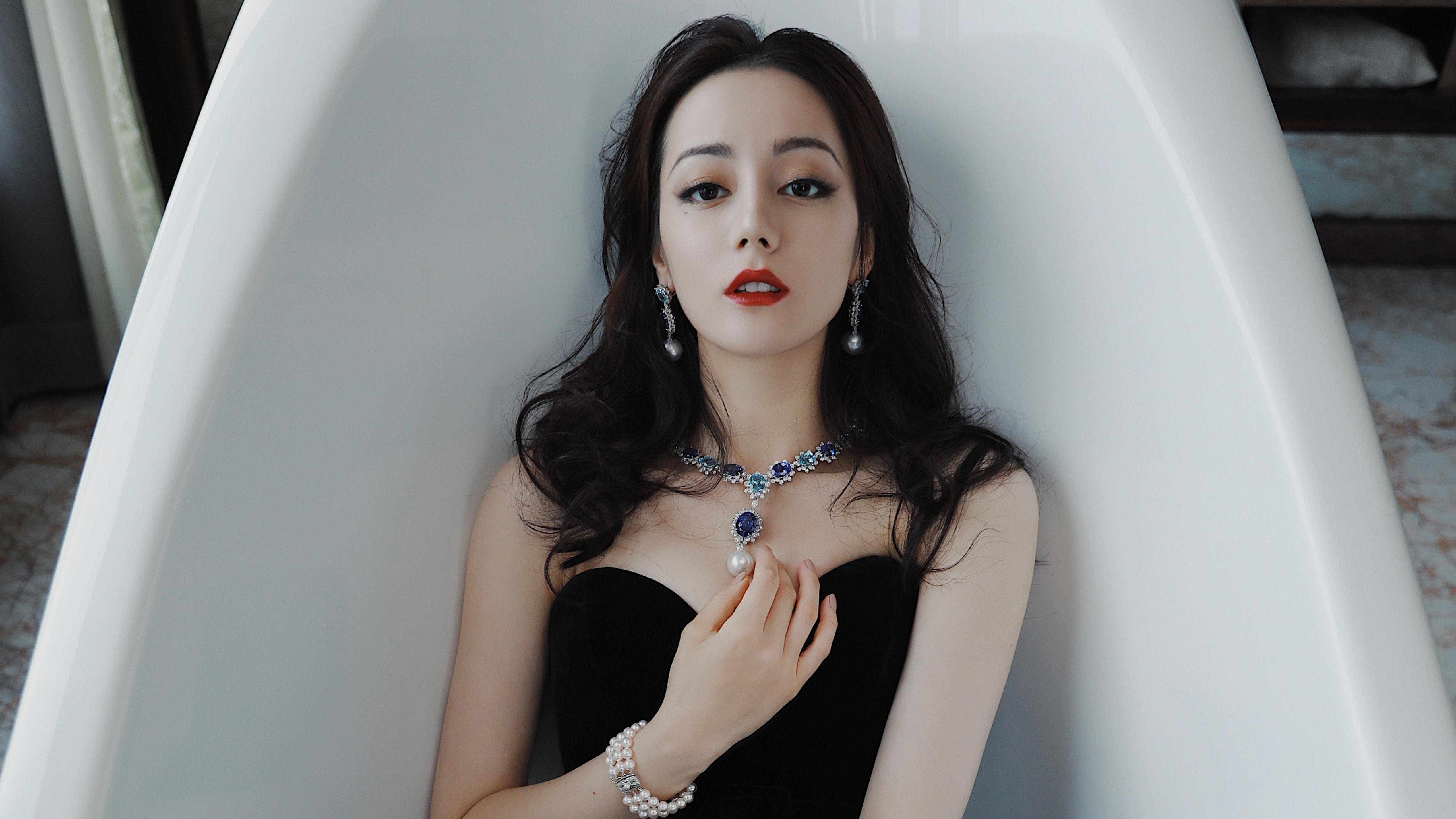 爱游戏在线-文班亚马，球场上的唯一狙击手