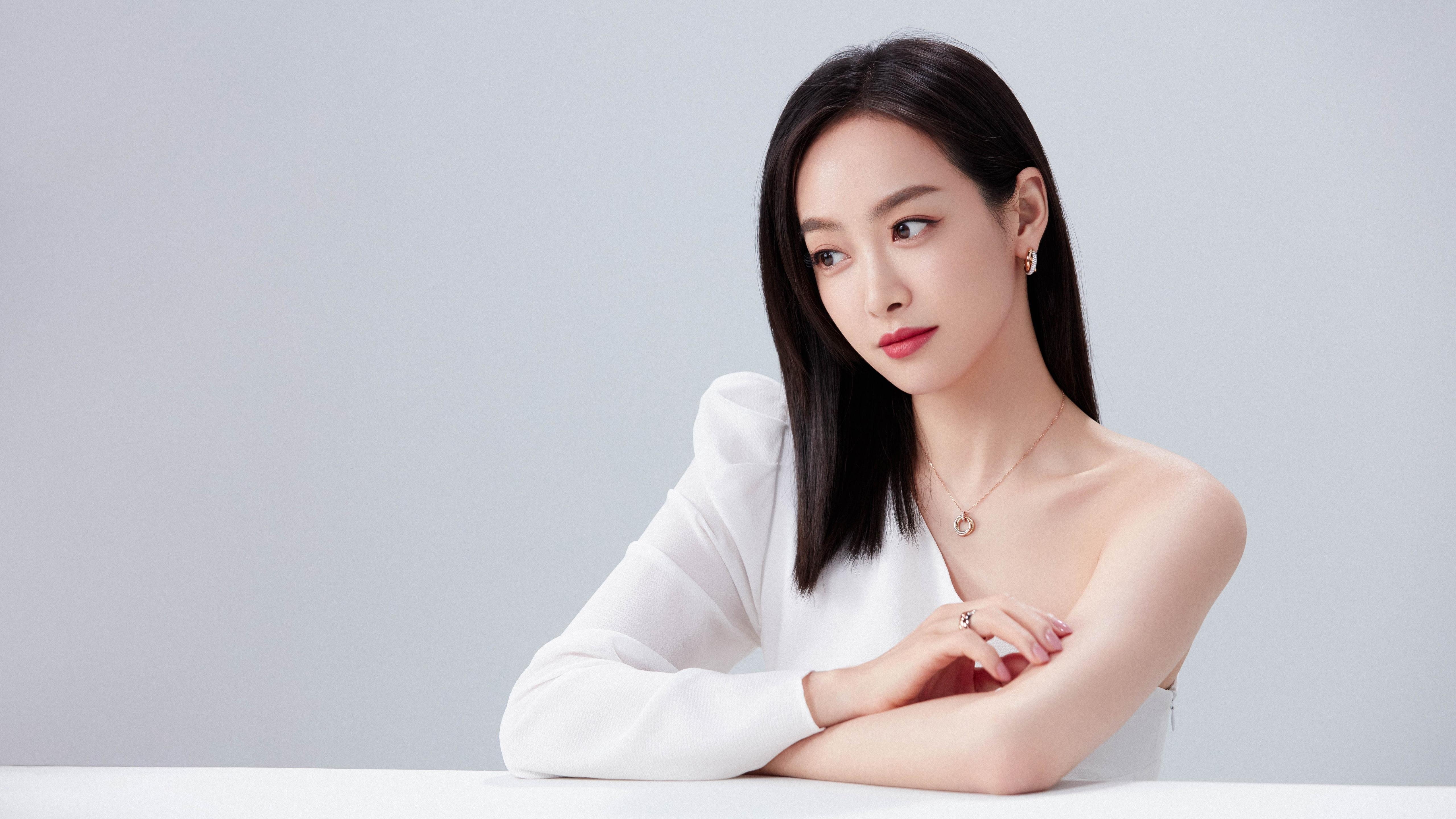 爱游戏入口-冰与火的诗篇，今夜只属于蓝黄与绿红—阿什拉夫的历史一刀与冰岛逆天改命